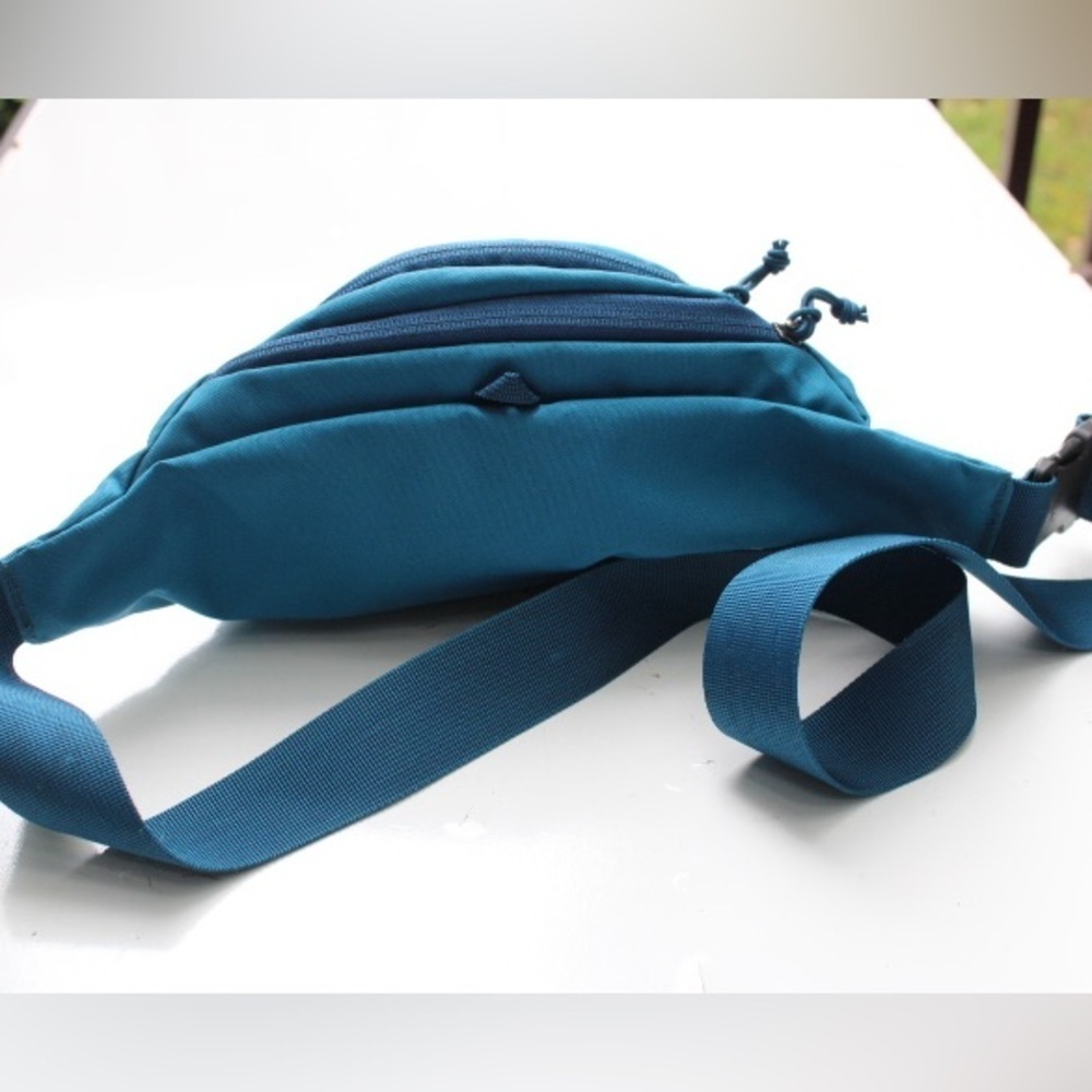 Mountain Smith Waist Pack View 2